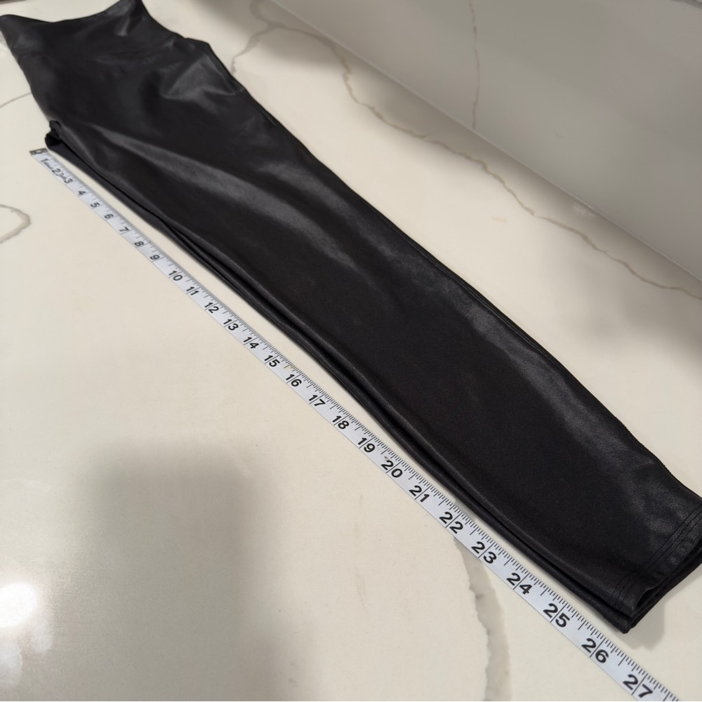 Spanx Women's Faux Leather Leggings Black Size 1X New NWT Slimming Pants‎ - Picture 12 of 13